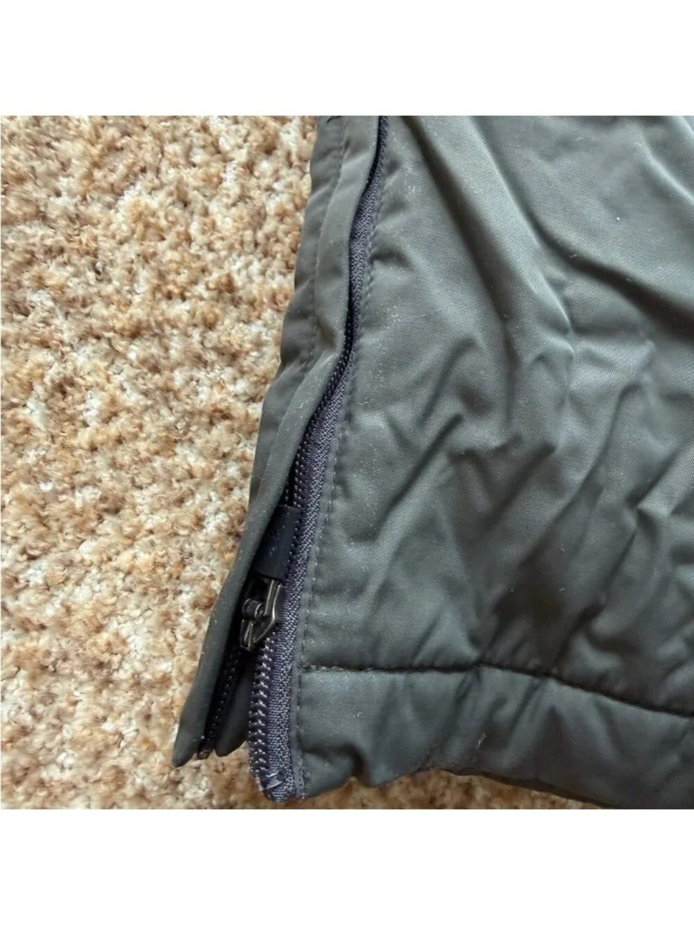 L.L. Bean gray Snow Pants size 10 (medium) bottom side zippers